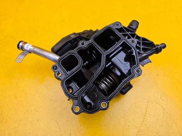 Termostaatti OEM 8596107 BMW G30:lle - Käytetty image 3