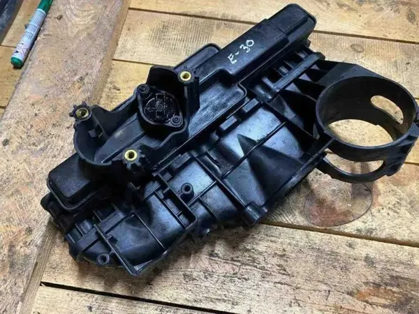 Colector de admisión OEM 6460902237 Mercedes-Benz E W211 image 6
