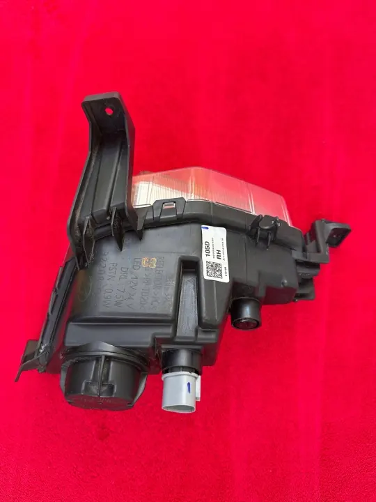 Hyundai I20 III DRL Halogen LED OEM 92208Q0100 image 3