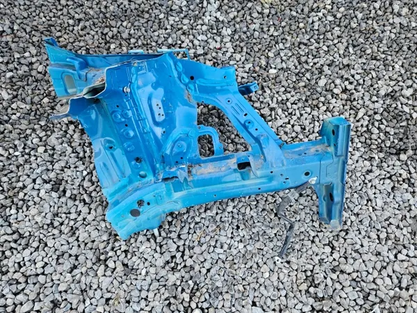 OEM 64534-H8000 Longarina Quarto Esquerdo Kia Rio IV image 2