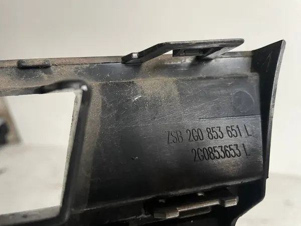 VW Polo VI Grill 2G0853651L image 3