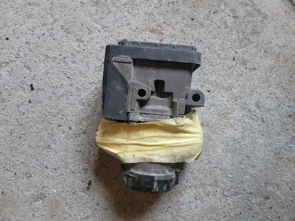 Soupape Modulateur Avant OEM 810000000 pour MAN image 2