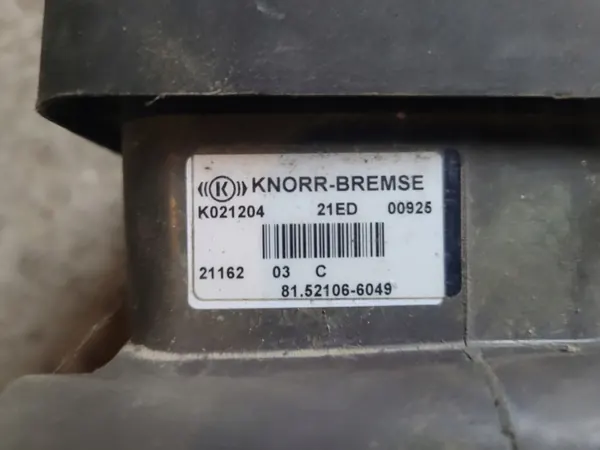Soupape Modulateur Avant OEM 810000000 pour MAN image 3