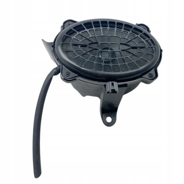 Subwoofer Renault Captur II OEM 281702659R - Usado image 4