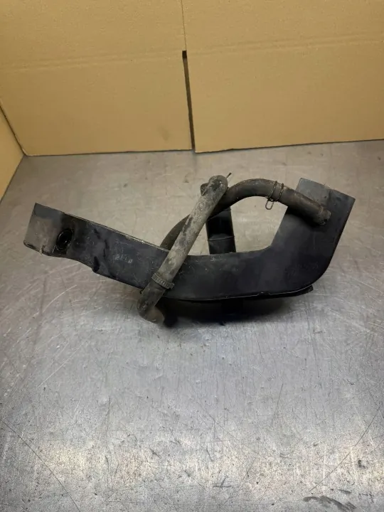 Hyundai i40 Ajovalopesuri OEM 98671-3V000 Vasen Etu image 4