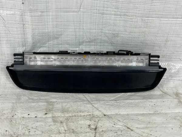 BMW Derde Remlicht OEM 7360527 voor 5 Serie image 4