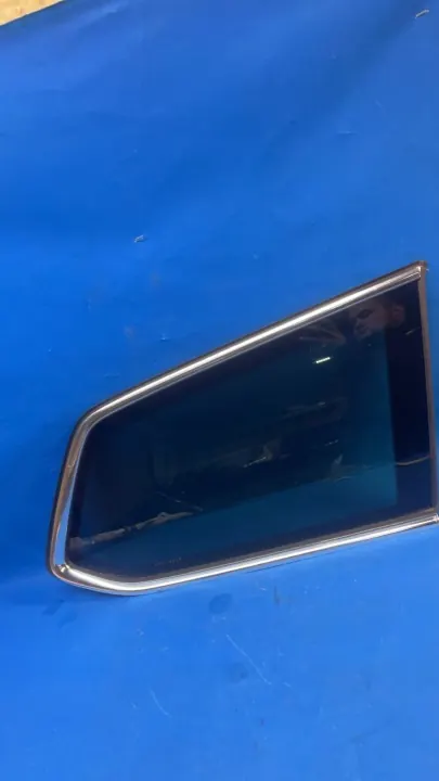 Vidrio Carrocería Izquierdo OEM 3G9845298 CH VW Passat B8 image 2