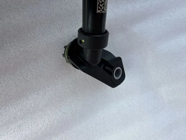 Durite Radiateur BMW G30 G31 G32 OEM 8654879 image 4