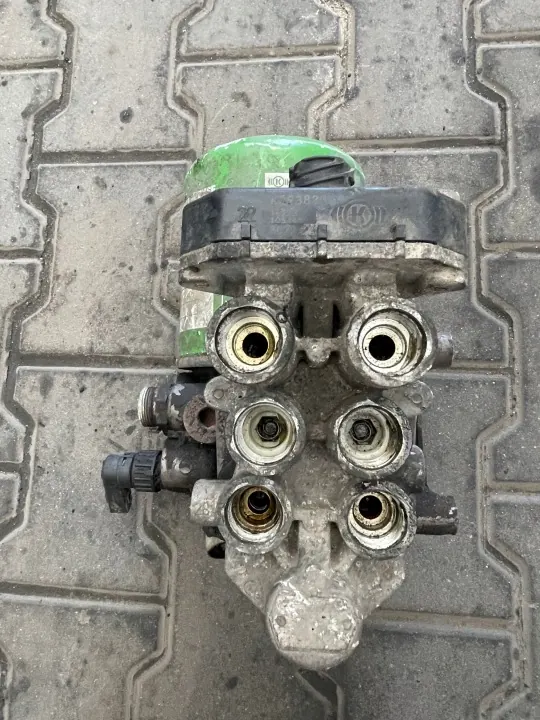 DAF CF75 2006-2013 Luchtdrogerklep OEM 105446 image 3