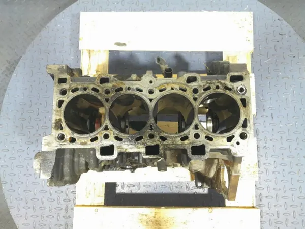 Bloque Motor OEM 11339R para Nissan Navara IV D23 image 5
