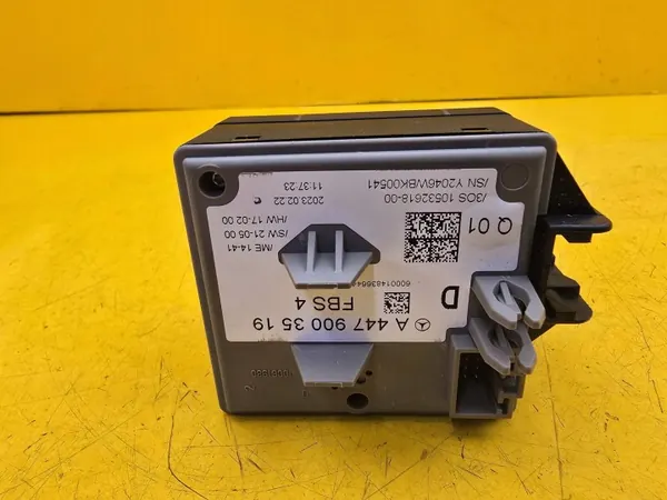 Mercedes Clase V Familiar OEM A4479003519 image 6