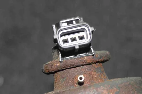 Colector de admisión Ford OE OEM 1395481 para C-MAX 1.8L image 3