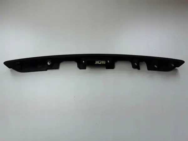 Toyota Avensis kentekenplaatverlichting OEM 7680105100 image 3