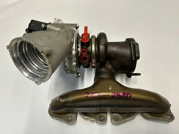 Turbo Mercedes CLA GLA 2.0 184CV A2700901480 A2700902980 image 3