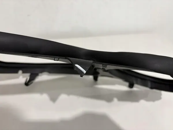 Joint de phare gauche Mercedes W211 image 3