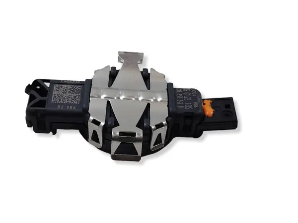 Porsche Taycan Regensensor OEM 81A955547B - Gebruikt image 3