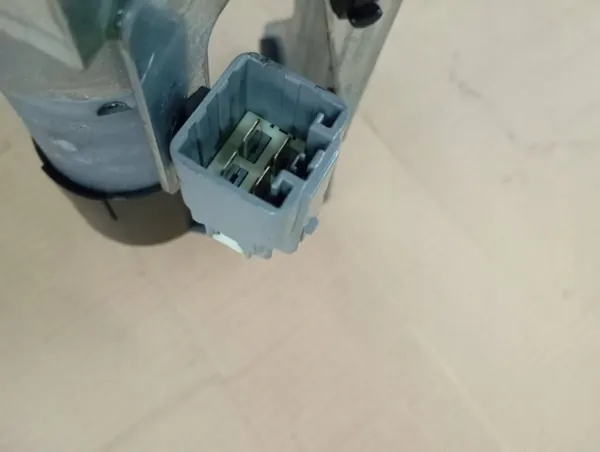 Bomba hidráulica techo Mitsubishi Colt Cabrio OEM 0AS0280161 image 3