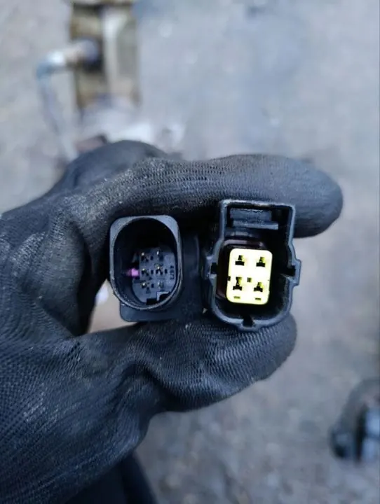 Catalyseur Mercedes-Benz OEM A2314902014 image 9