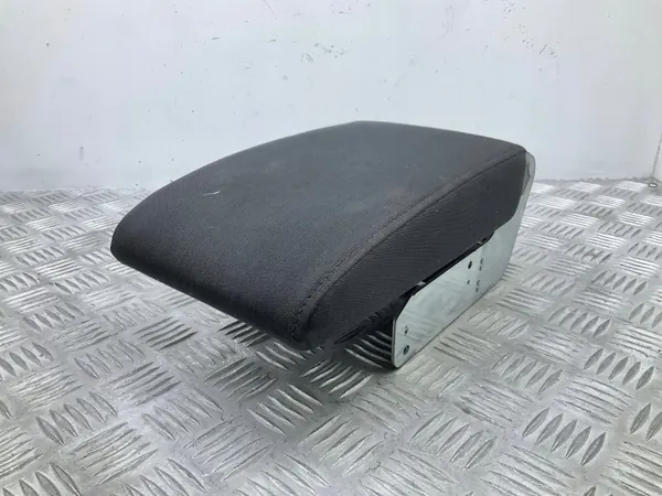 Apoio de Braço OEM 5M0864207F para VW Golf 5 image 2