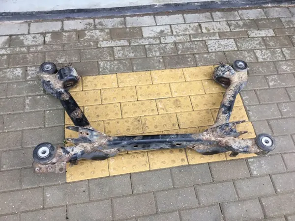 Audi A4 S4 B6 Achter hulpframe OEM FXK559 image 3