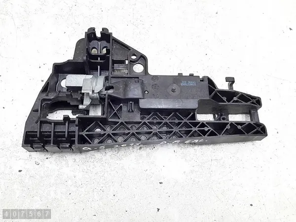 Audi Q5 Oikea Takakahva 2015 OEM 8T0837886B image 4