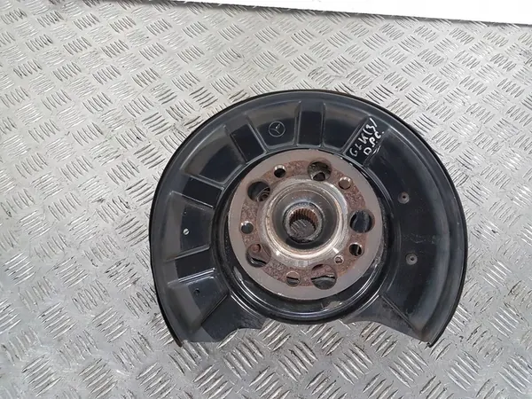 Mercedes-Benz GLK (X204) 2015 Bakre Hjulnav image 3