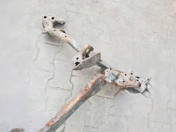 Traîneau avant OEM 4G0399252B pour Audi A6 C7 3.0 TDI image 4