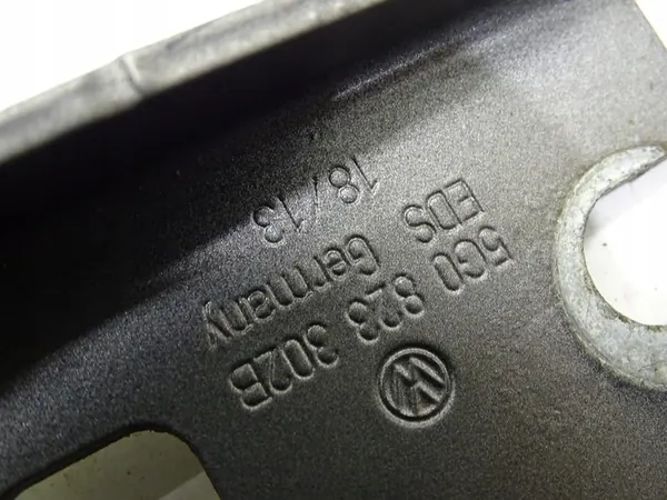 Haste da Tampa Dianteira Direita VW Golf VII LA7N 5G0823302B image 4