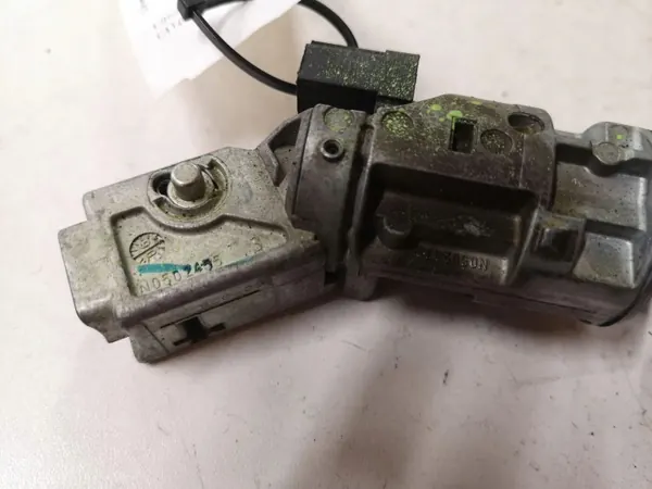 Interruptor de Encendido OEM N0503073 para Citroën C4 I 1.6L Diésel image 4