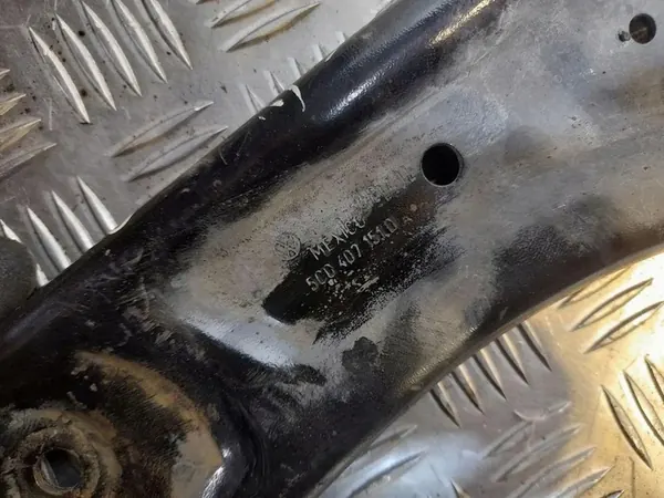 Braccio di Controllo Anteriore VW JETTA III 2.0L Diesel 2015 5C0407151D image 3