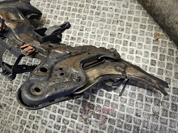 OEM ESH7186 Voorste Hulpframe Peugeot 208 2015 image 6