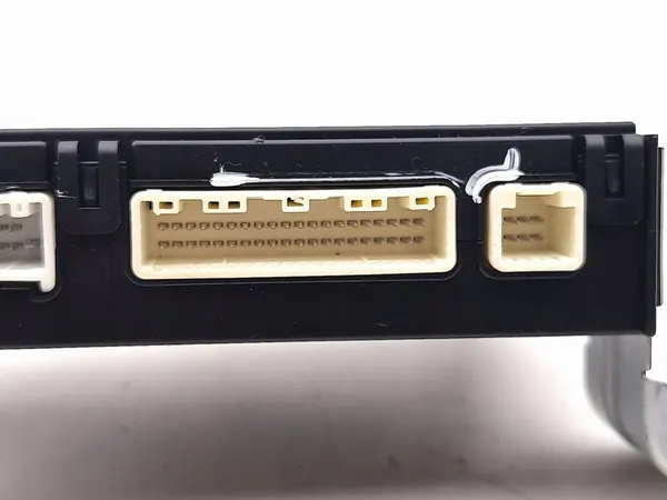 Módulo de conforto Suzuki Vitara (LY) 2023 image 3