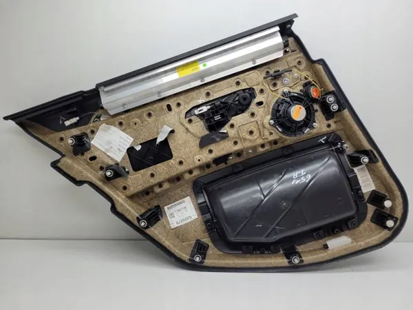 Oikea Takaoven Panel OEM 1777776 BMW 5 F11 image 9