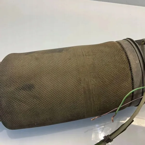 Mola de ar traseira Mercedes E-Class W211 2 pinos regenerada OEM image 4