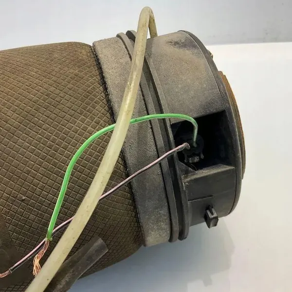 Mola de ar traseira Mercedes E-Class W211 2 pinos regenerada OEM image 5