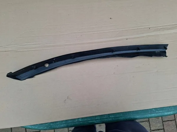 AUDI RS6 C8 Vasemman Lokasuojan Peite 4K0820581A image 4