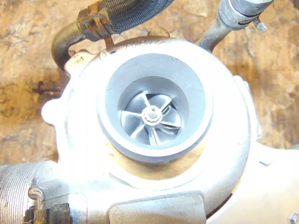 Turbo voor Suzuki Grand Vitara II 1.9DDIS image 9