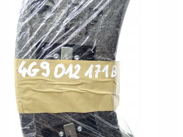 Audi A6 C7 Grillfäste OEM 4G9012171B - Begagnad image 6