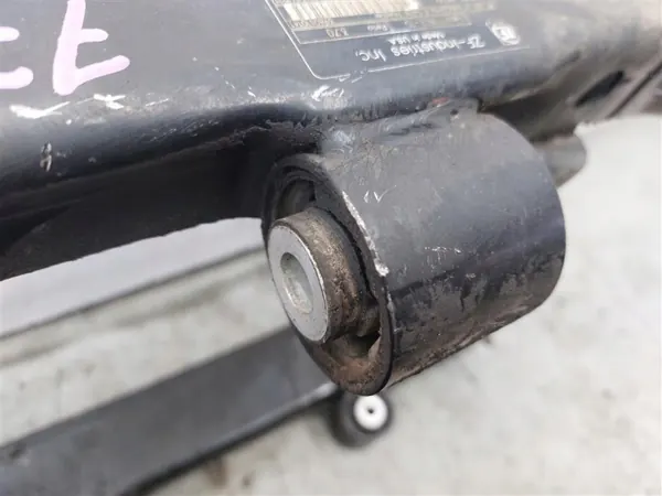 Takaperävetokoukku OEM A1633300200 Mercedes ML image 5