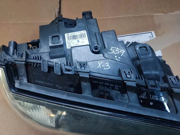 Farol dianteiro direito BMW X3 E83 LIFT UK image 2