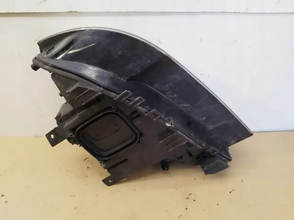 Farol dianteiro direito BMW X3 E83 LIFT UK image 8