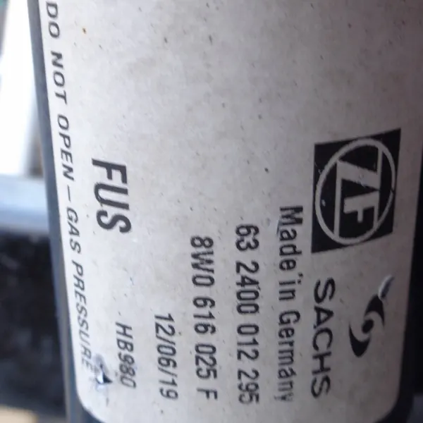 Ammortizzatore posteriore Audi A4 S4 B9 8W 8W0616025F image 5