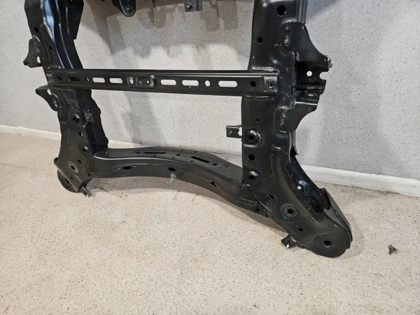 Etujarrupalat OEM 62401CV000 KIA EV6:lle image 4