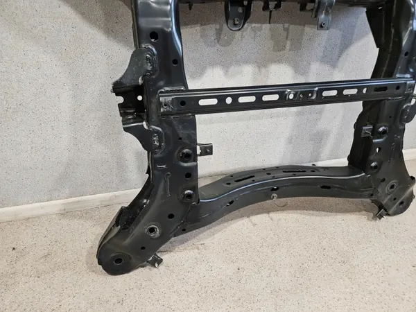 Etujarrupalat OEM 62401CV000 KIA EV6:lle image 8