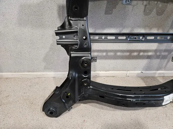 Etujarrupalat OEM 62401CV000 KIA EV6:lle image 9