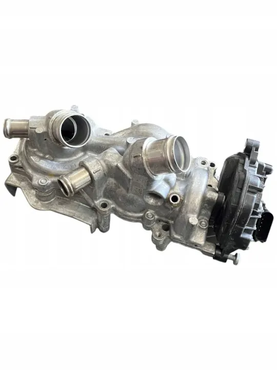 Vesipumppu OEM 05E121117K VW Golf VII:lle image 2