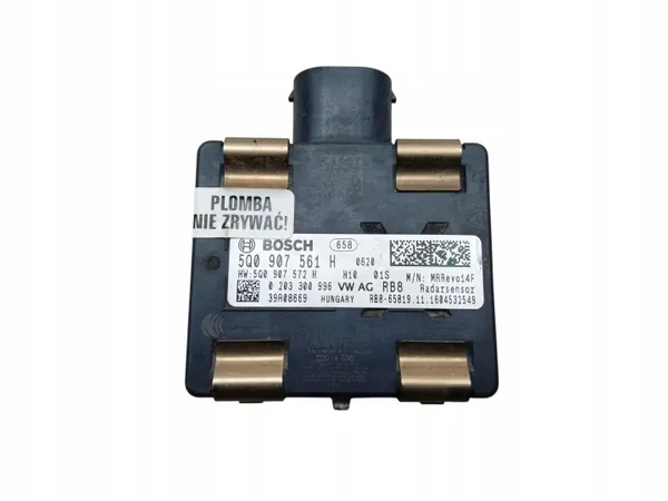 Capteur radar OEM 5Q0907561H pour VW Golf VII & Octavia III image 2