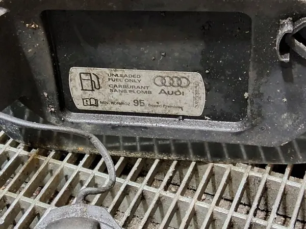 Tankklappe OEM 8J0010508AM für Audi A3 Cabrio image 6