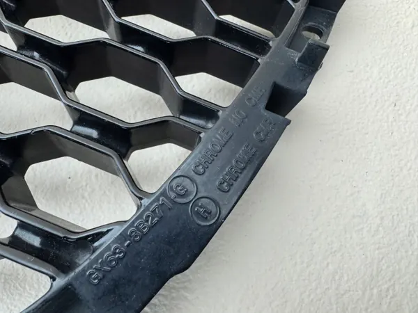 Jaguar XF 15R framgrill OEM GX63-8B271 image 10