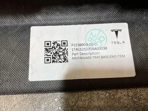 Tesla Model S tavaratilan hylly OEM 1TALM5210316A00038 image 6
